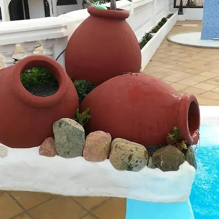 The Colors House, 639 Private *